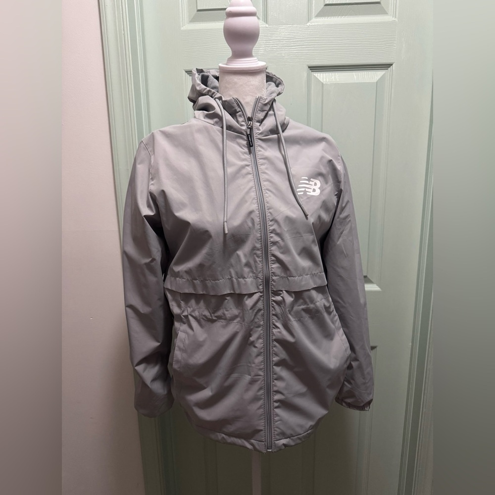 New Balance Women's Light Gray Utility Jacket